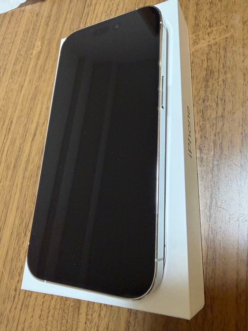 iPhone14pro 256GB シルバー SIMフリー 箱 充電ケーブルつき