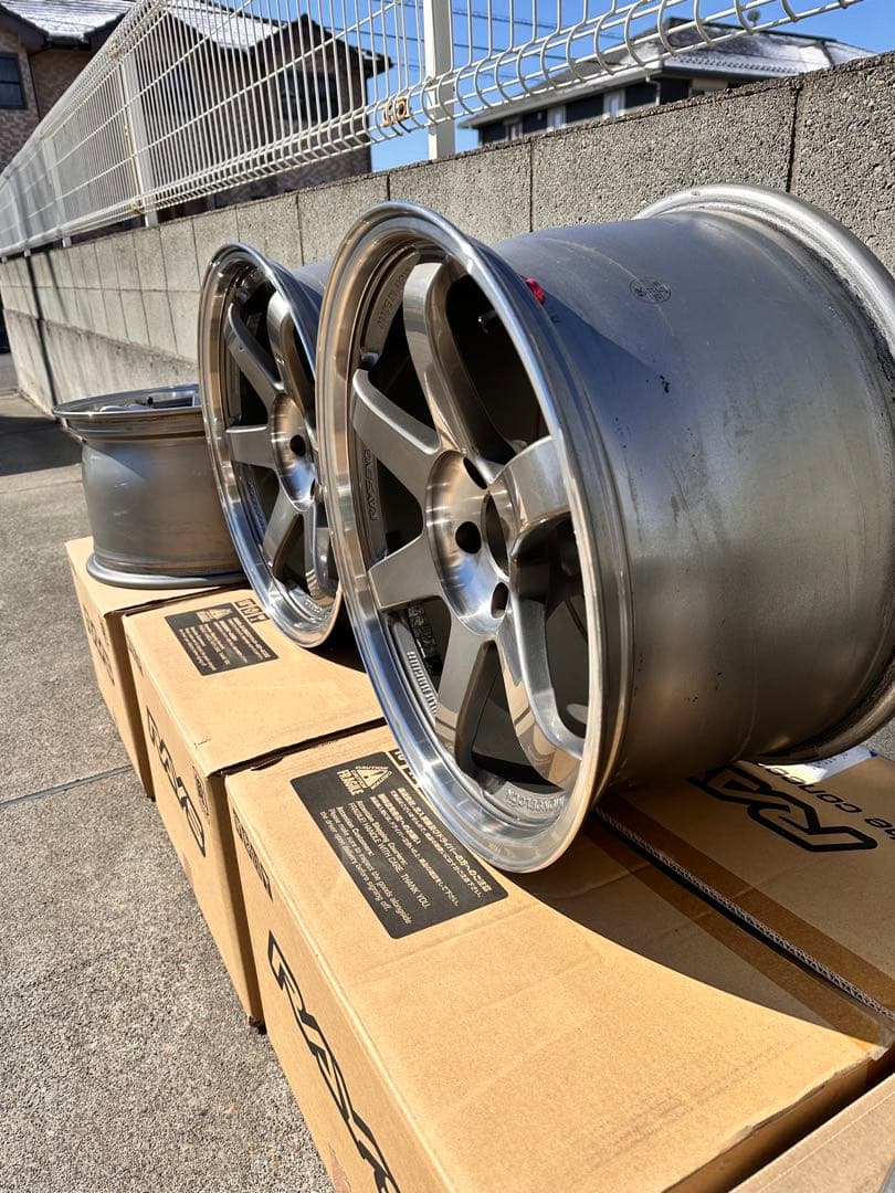 RAYS TE37 SL 18インチ ブラックホイール 4本セット