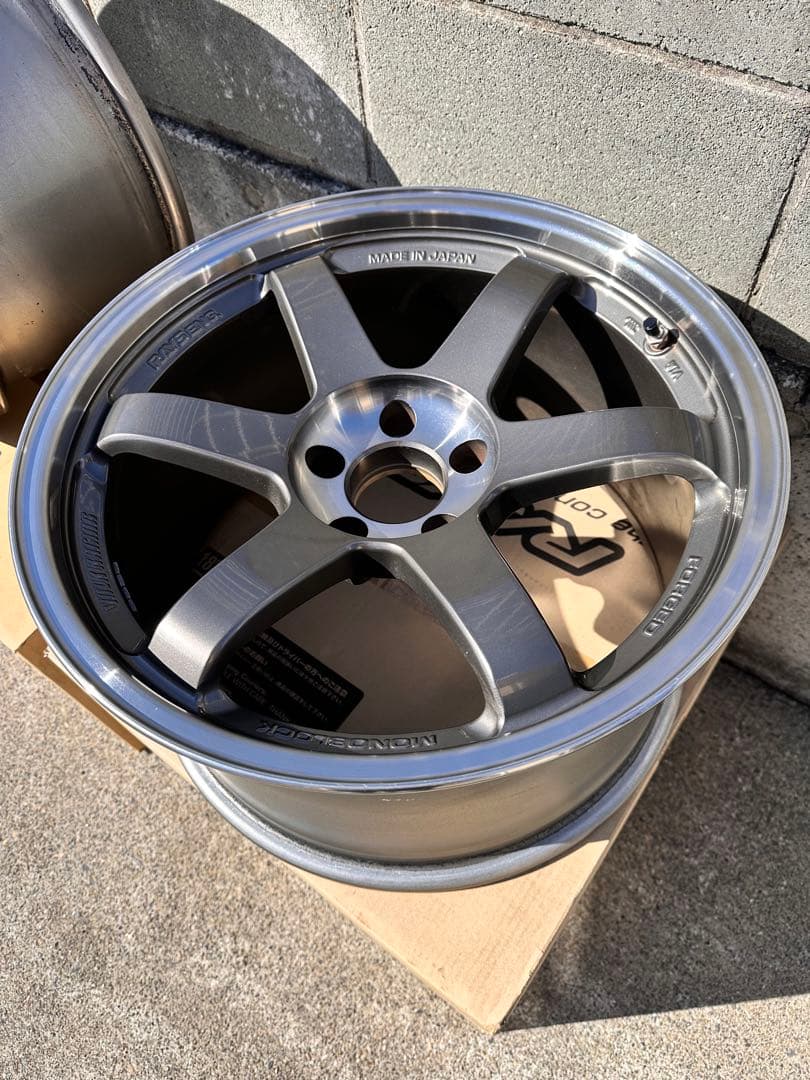 RAYS TE37 SL 18インチ ブラックホイール 4本セット