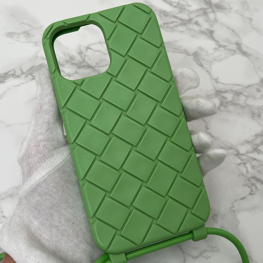 ボッテガヴェネタ ストラップ iPhone 16 Pro Max ケース