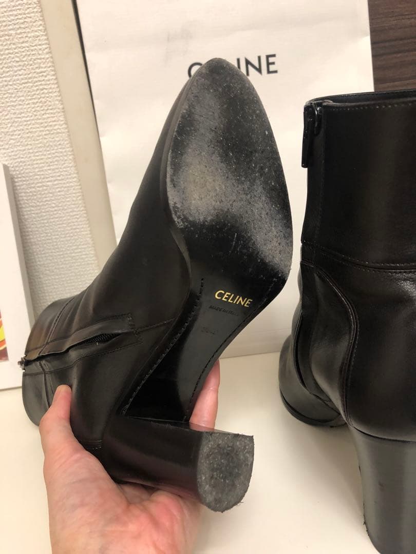 セリーヌショートブーツ