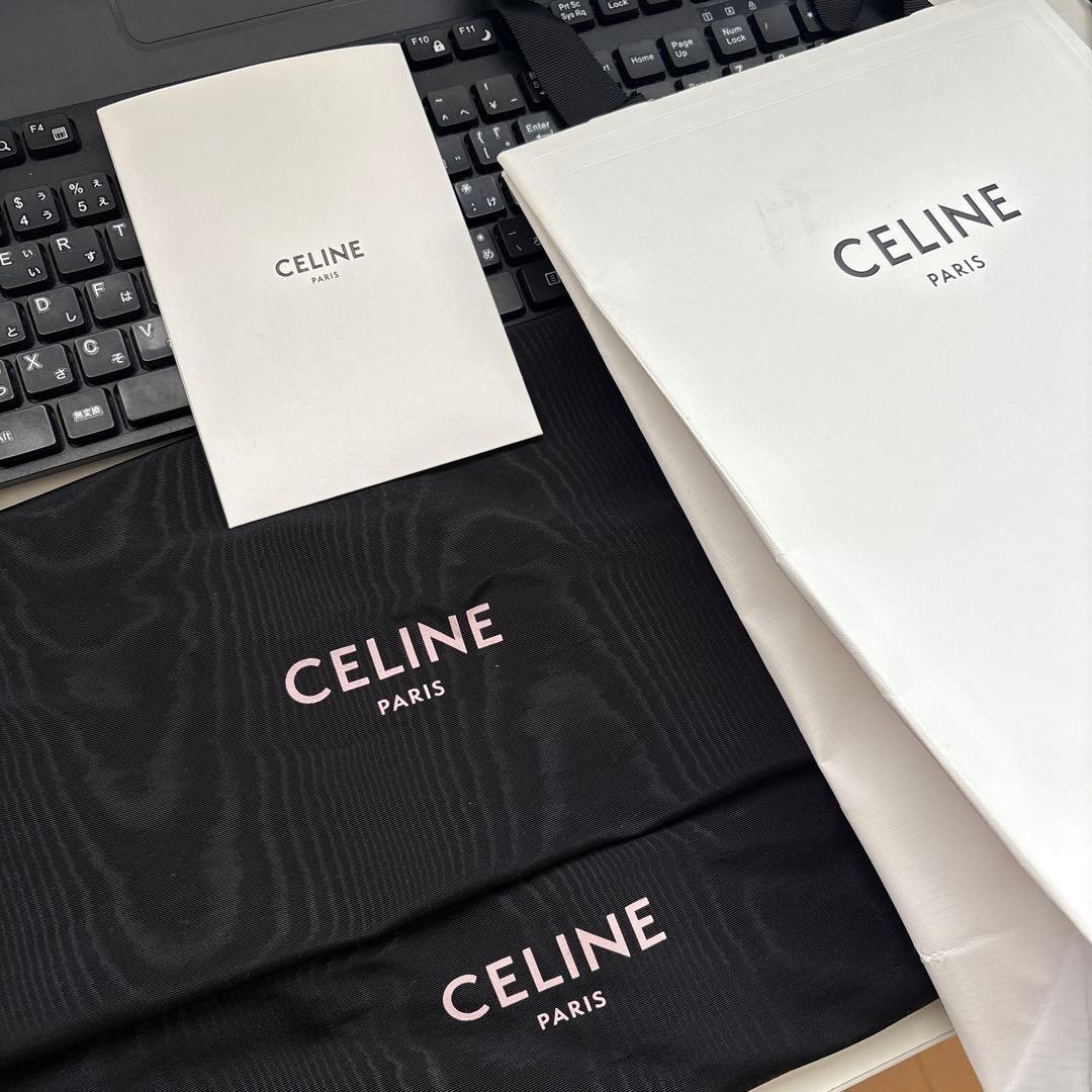 セリーヌショートブーツ