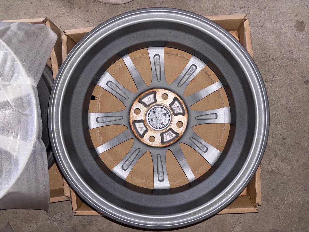 キティlove　アルミホイール4枚