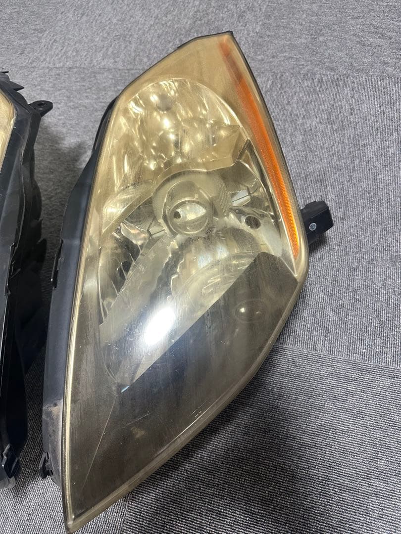 z33 ヘッドライト 球無し