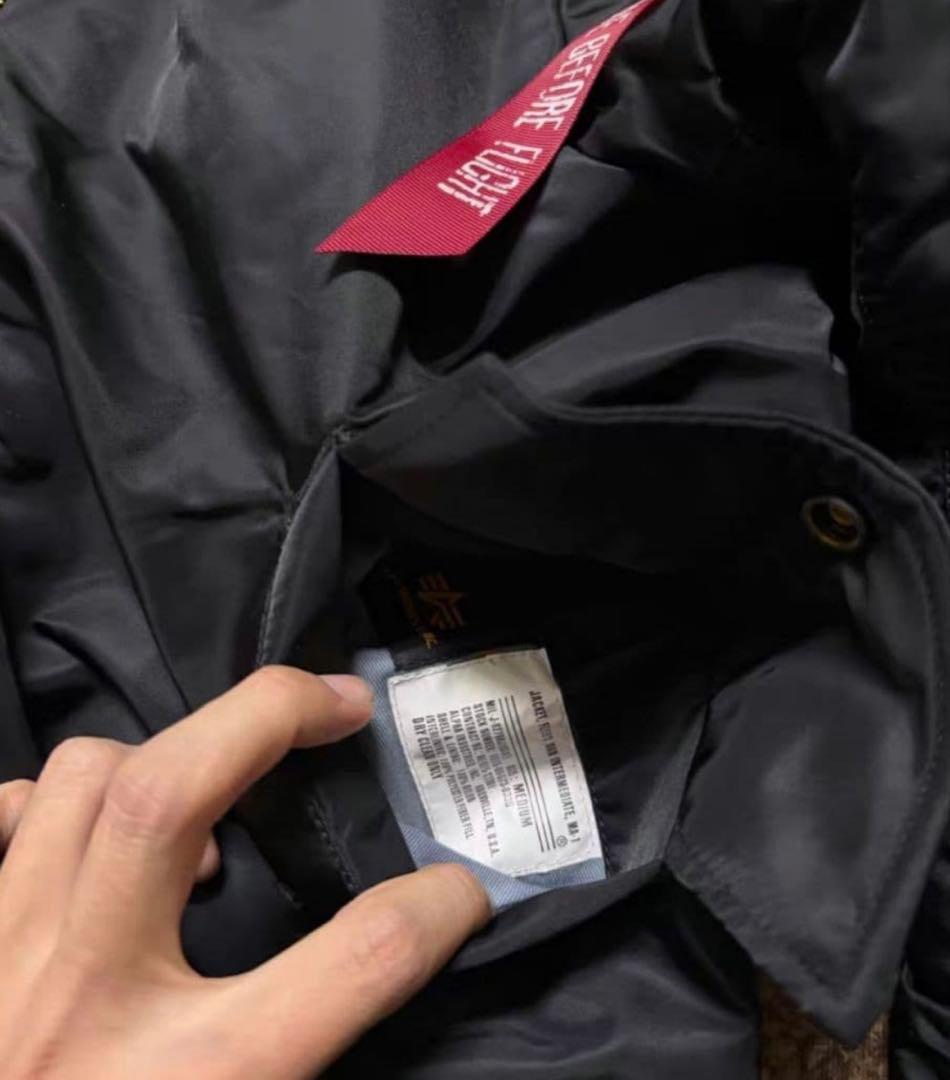 ALPHA INDUSTRIES M ブラック リバーシブル 短丈