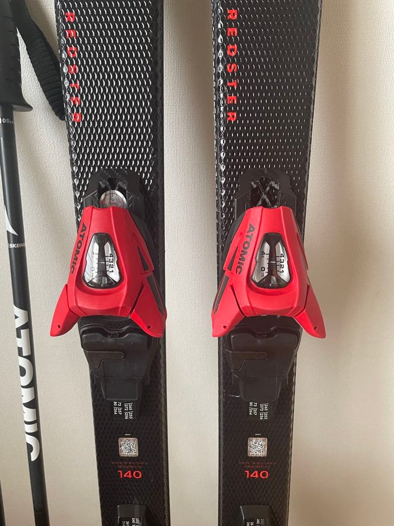 n*0様 アトミック ATOMIC ジュニア スキー 4点 セット　140cm
