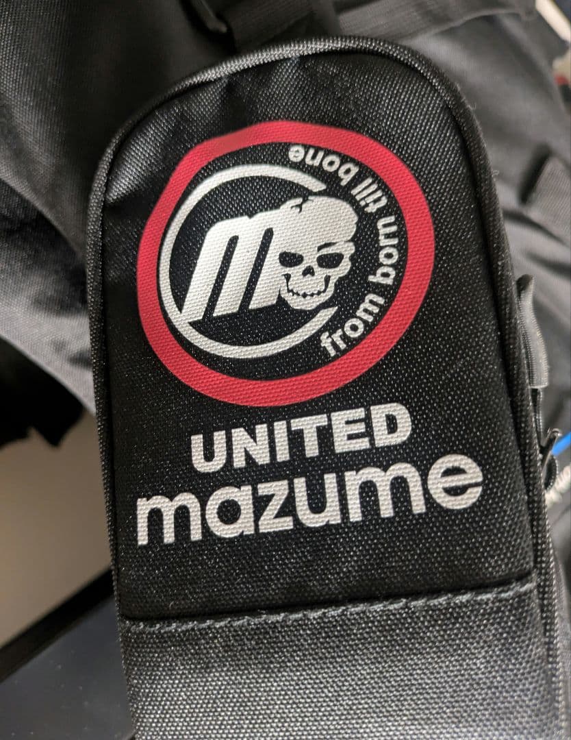 mazume MZX_CONTACT ブラックライフジャケット