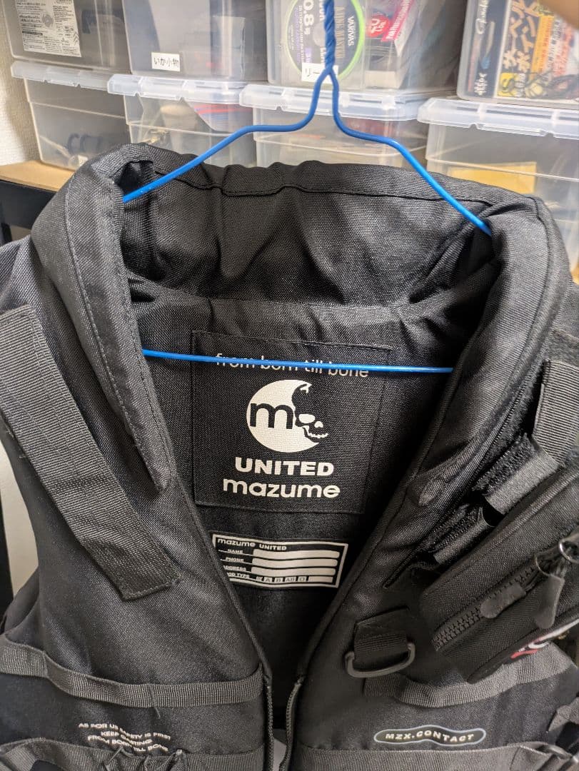 mazume MZX_CONTACT ブラックライフジャケット