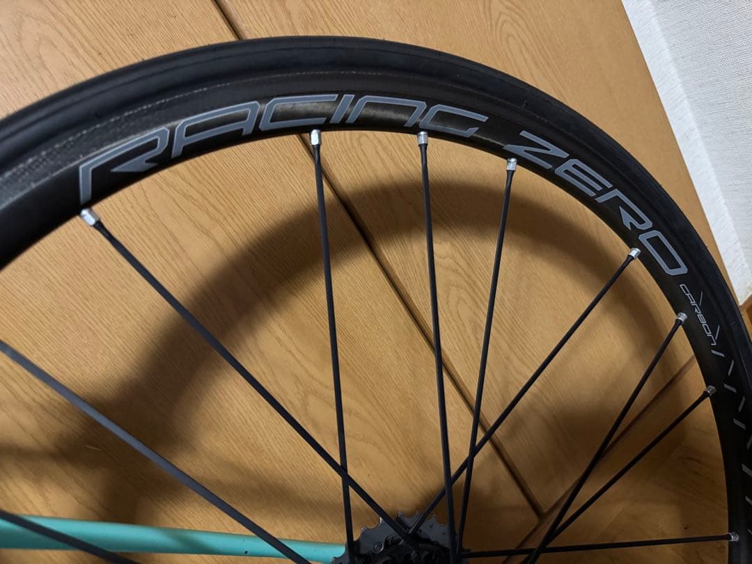 レース仕様！BIANCHI OLTRE XR3 Di2 レーシングゼロカーボン