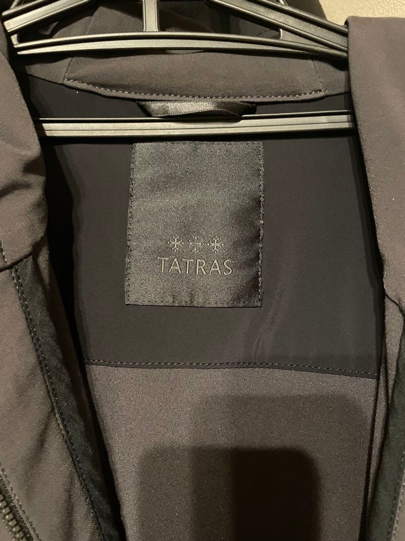 タトラス　ジャージ　セットアップ