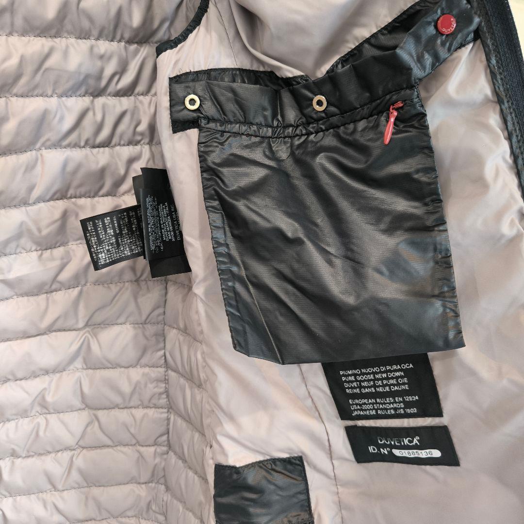 美品　DUVETICA デュべティカ ダウンベスト　フード