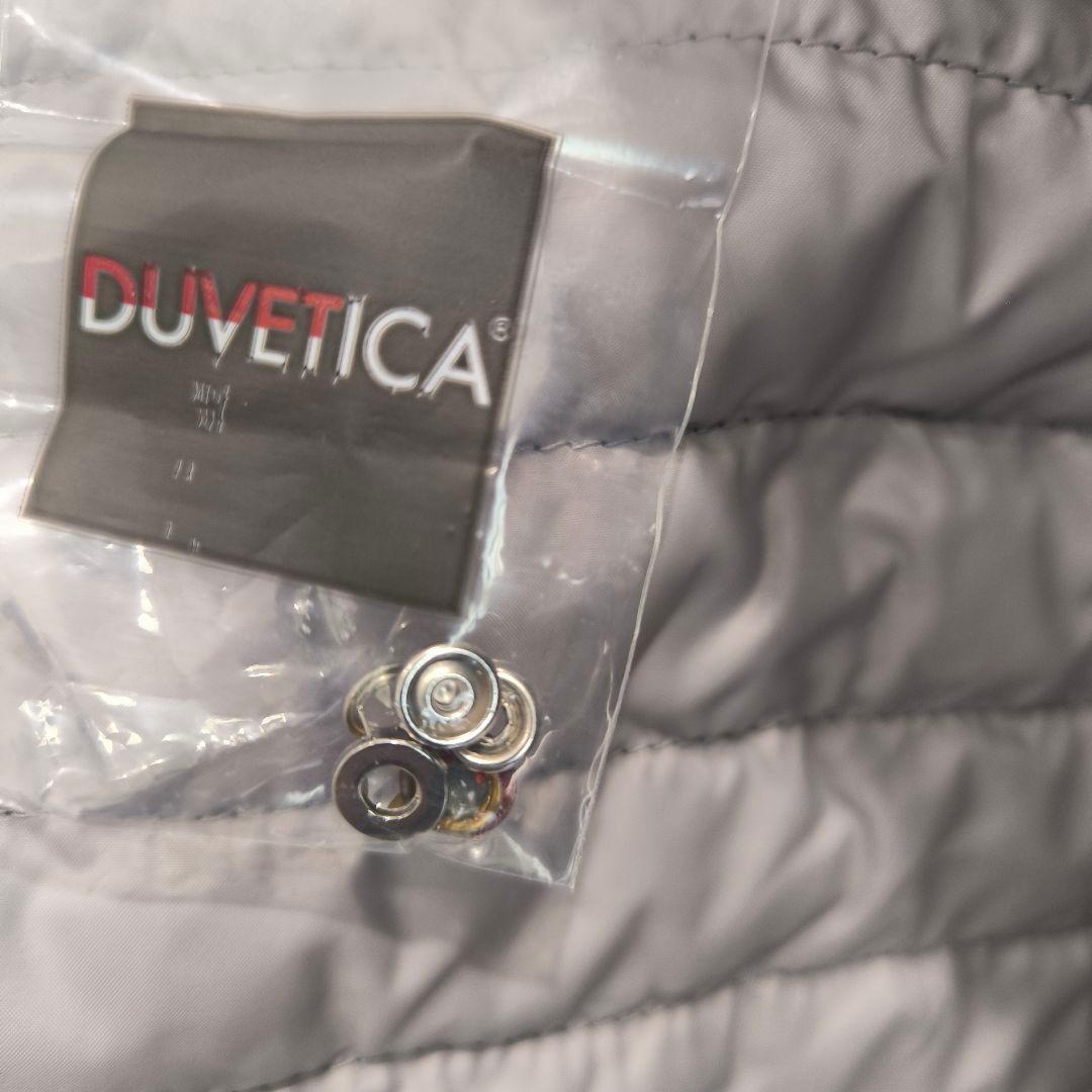 美品　DUVETICA デュべティカ ダウンベスト　フード