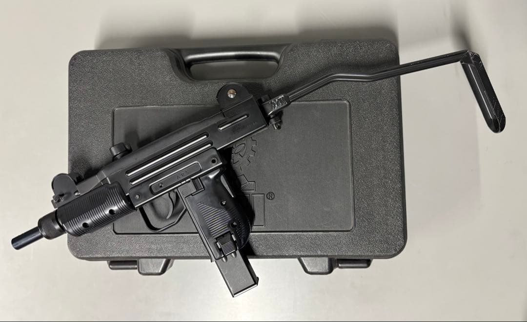 絶版 東京マルイ UZI ガスブロ 【ケース付】