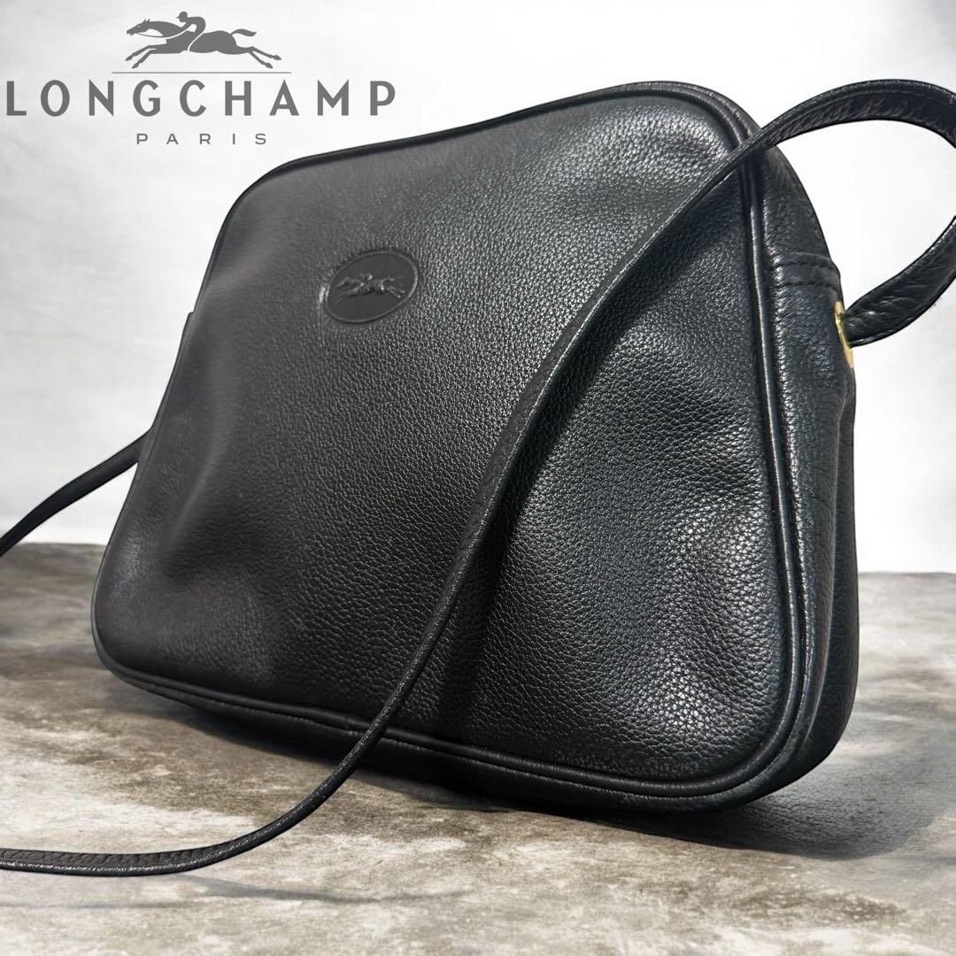 【美品】LONGCHAMP ブラックレザー ショルダーバッグ　斜めがけバッグ