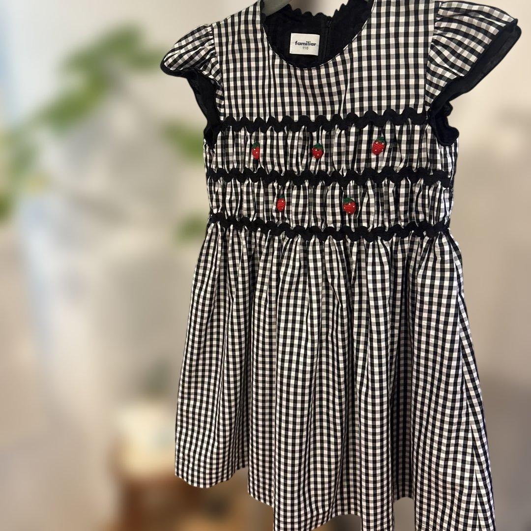 美品　familiar 110 半袖ワンピース 黒と白のチェック