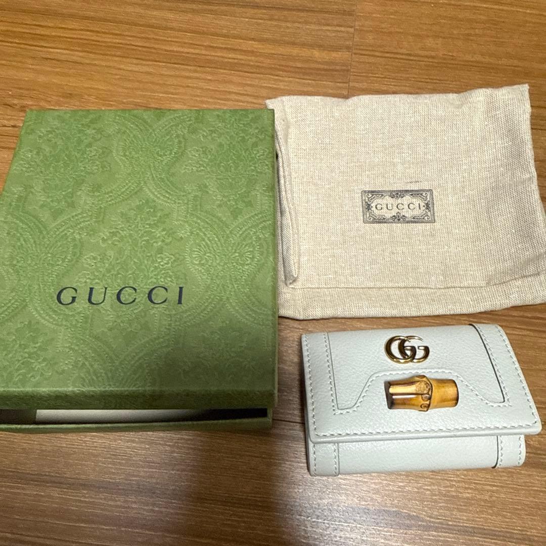 GUCCI バンブー装飾 ホワイトレザーキーケース　グッチ