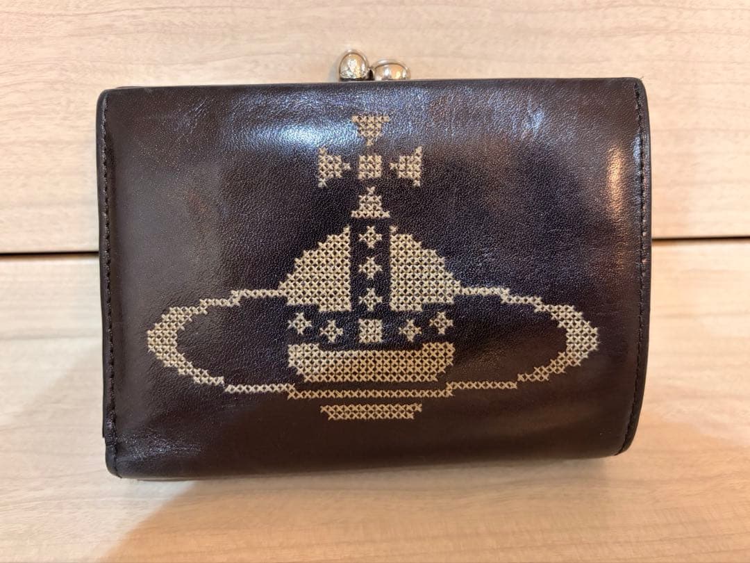 Vivienne Westwood 二つ折り財布　刺繍　廃盤