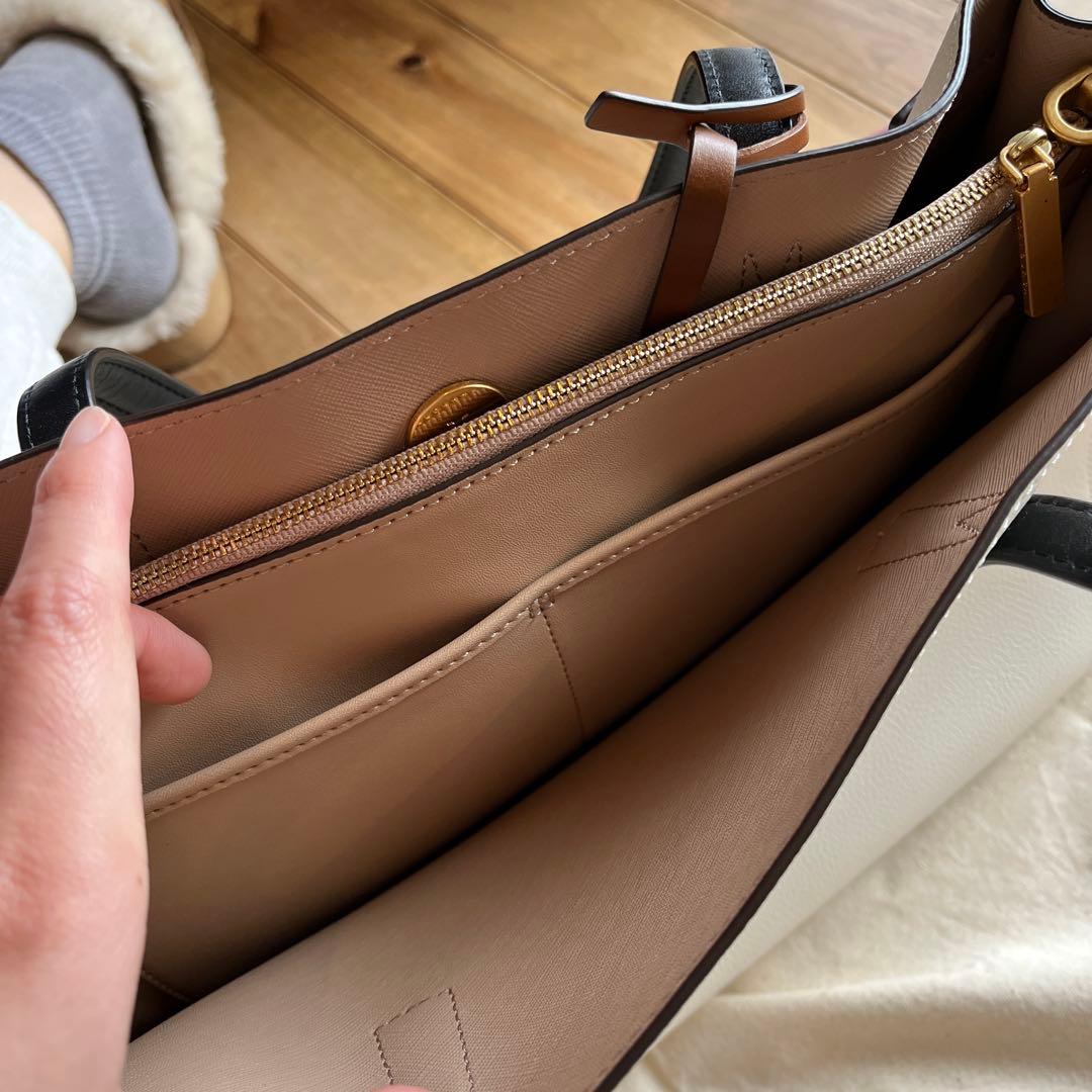 Tory Burch バッグ未使用に近い　紙袋あり