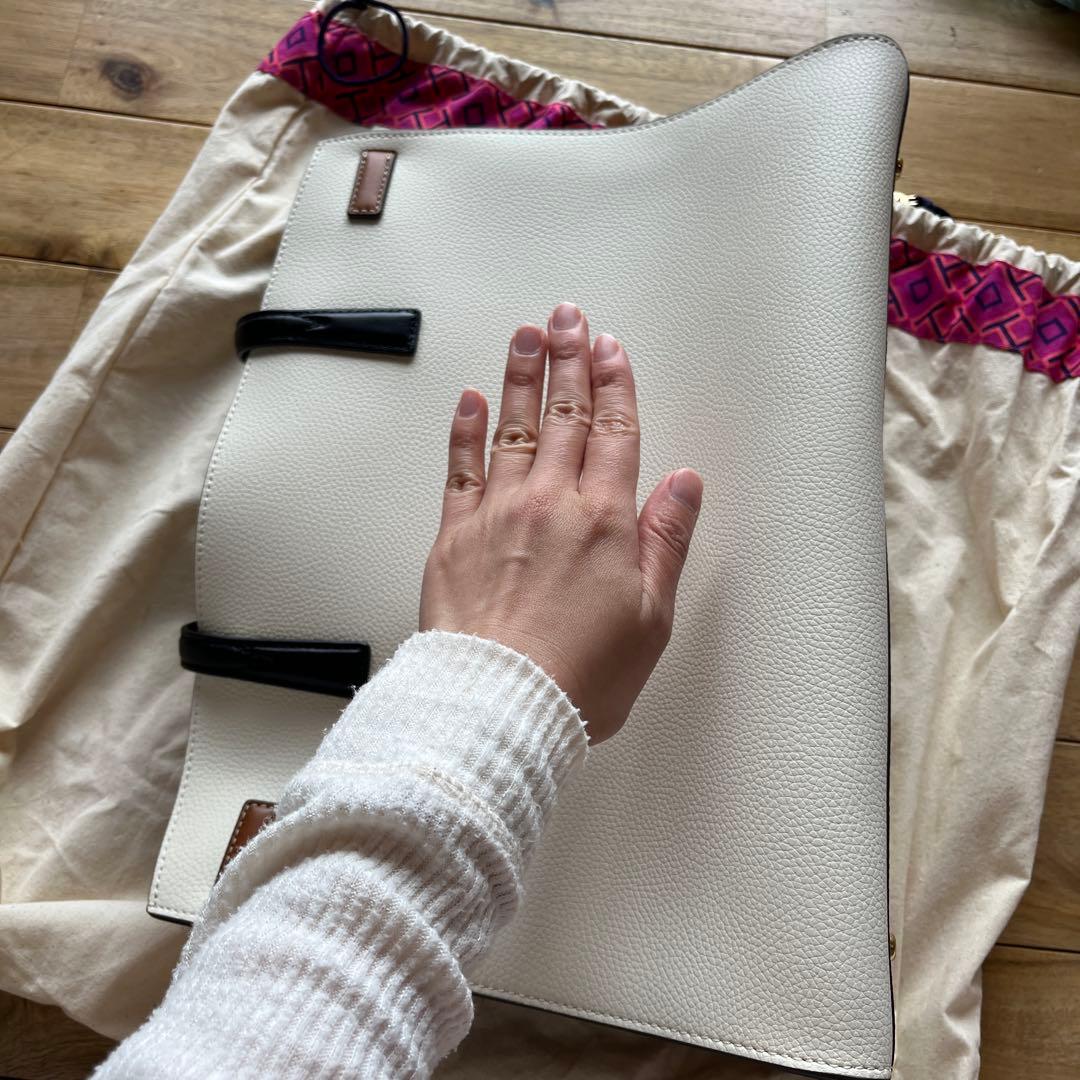 Tory Burch バッグ未使用に近い　紙袋あり