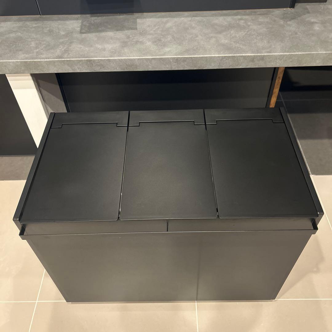 蓋付き目隠し分別ダストワゴン 3分別 ブラック 山崎実業