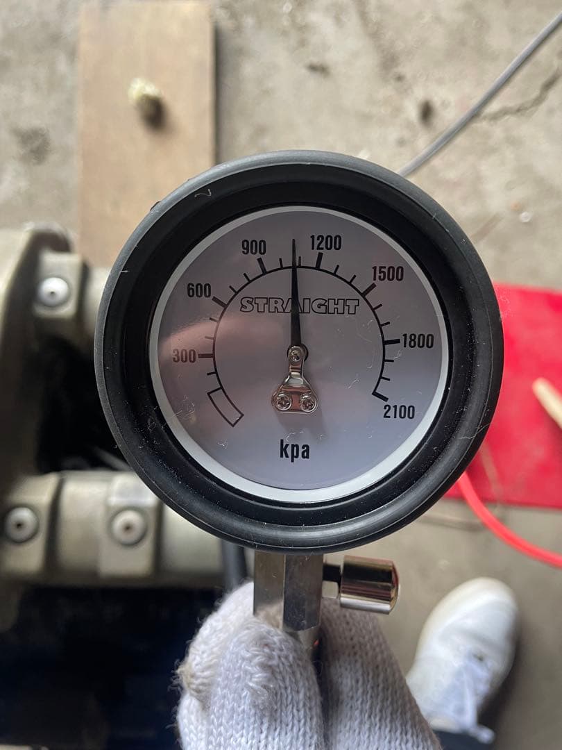 XJR400 4HM実働エンジン・高圧縮・全気筒11kpa前後・実測画像あり