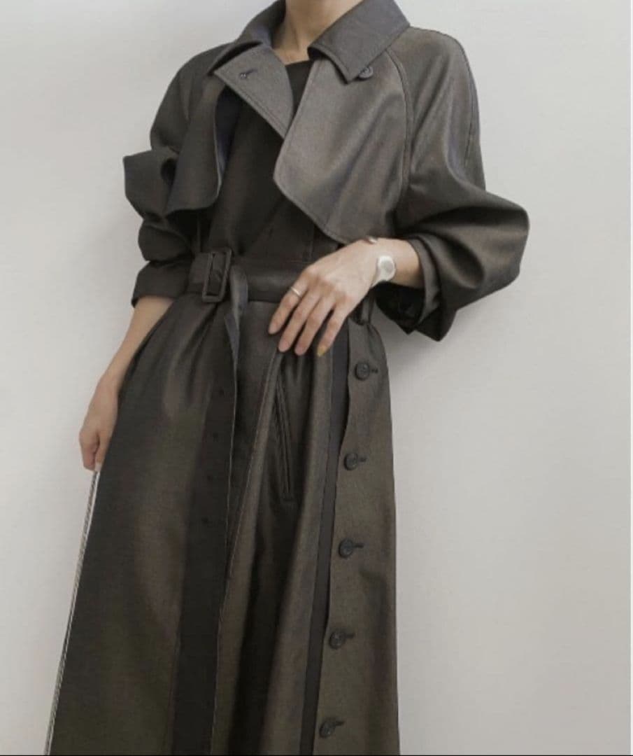 Ameri　MINIMAL FLARE LONG TRENCH COAT