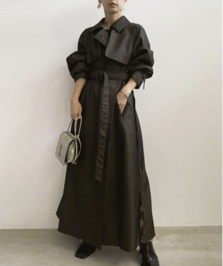 Ameri　MINIMAL FLARE LONG TRENCH COAT