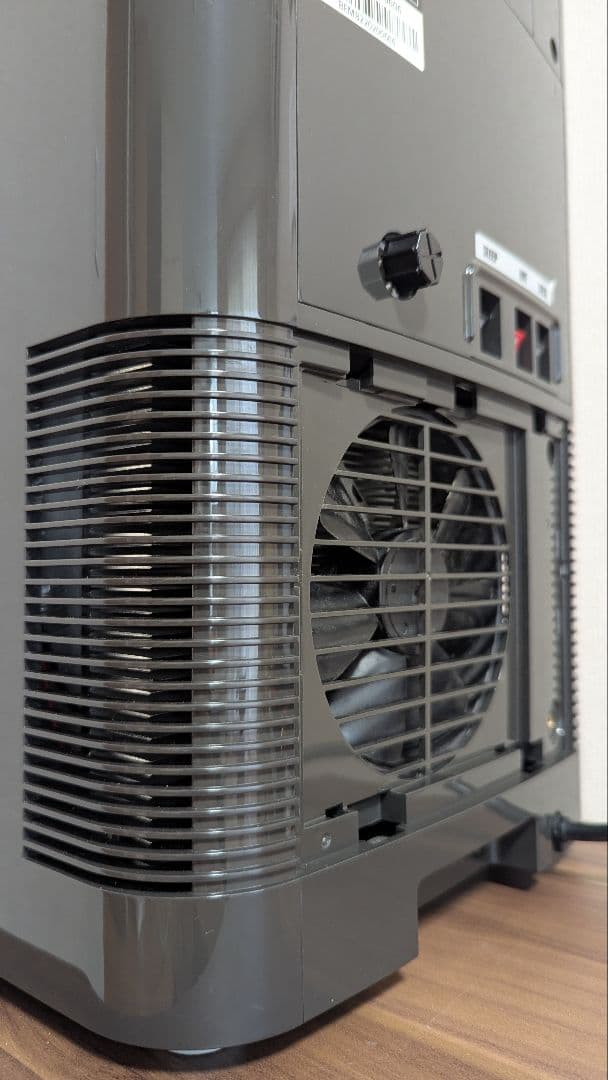 ☆はむ様☆エブリィフレシャスミニ　ウォーターサーバー＆カートリッジ３本