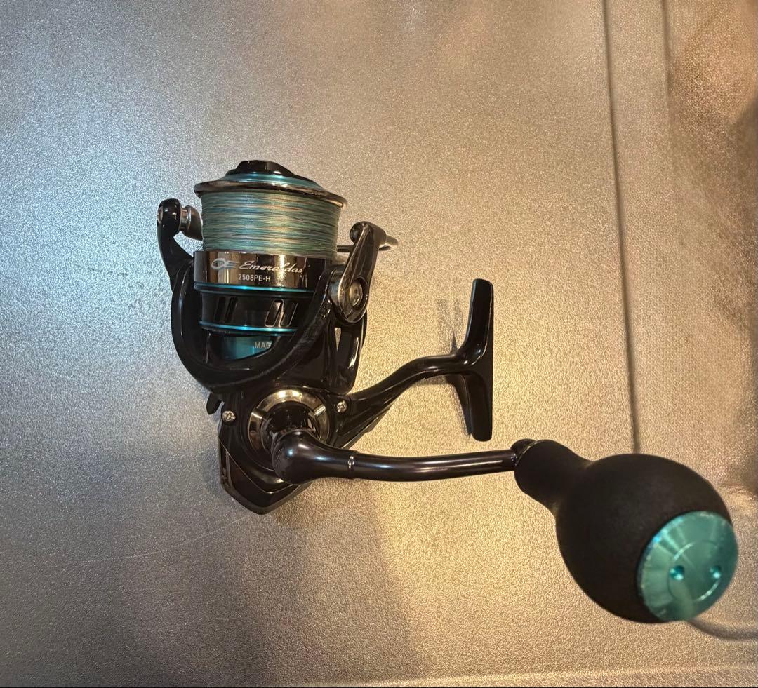 エギング　リール　ダイワ　エメラルダス