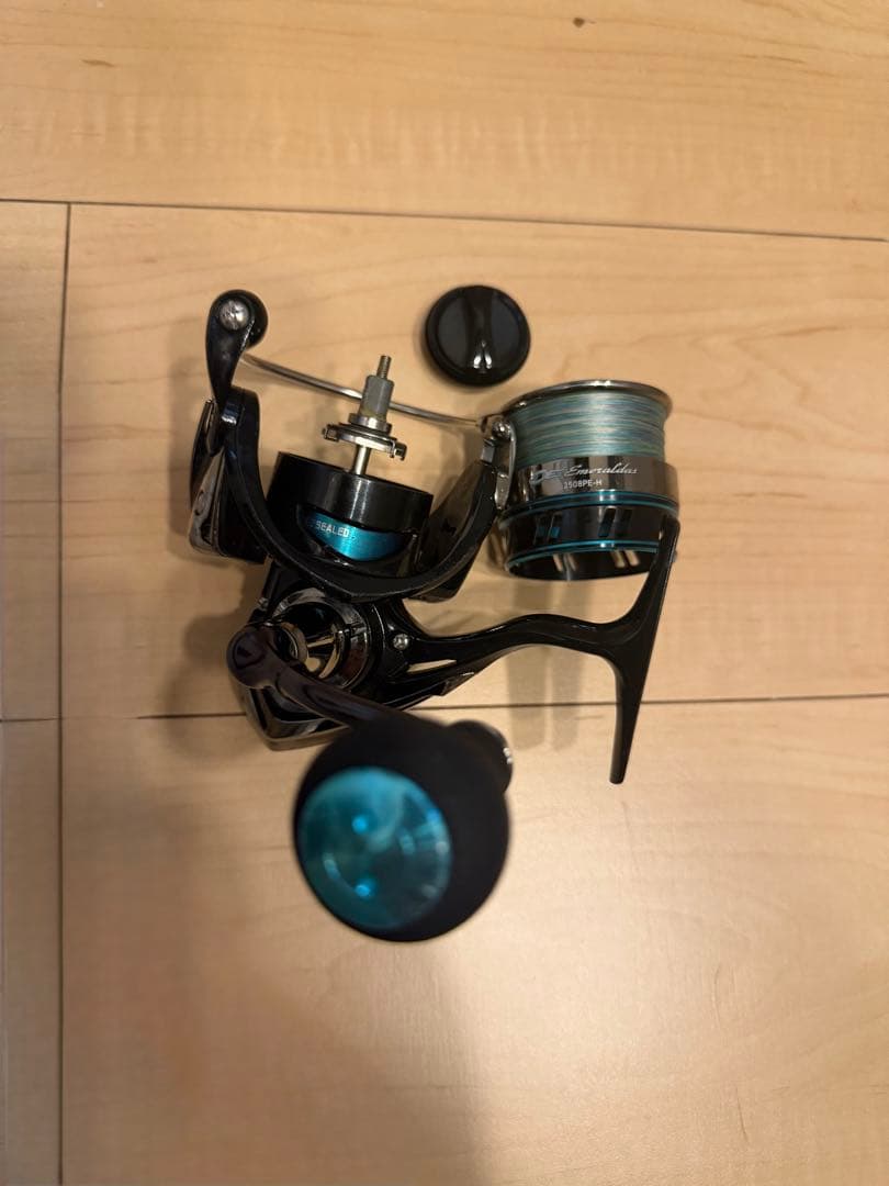 エギング　リール　ダイワ　エメラルダス