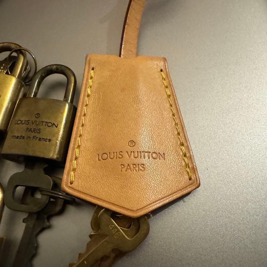 ルイヴィトン　カデナ　鍵　5点　セット クロシェット