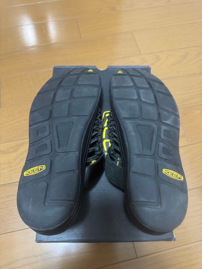 LINDA です。KEEN x ENGINEERED GARMENTS