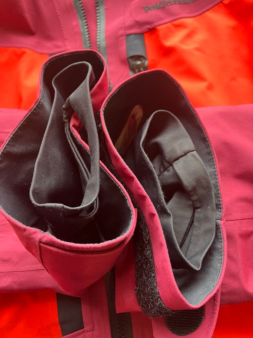 ピークパフォーマンス グラビティ Mサイズ ゴアテックス