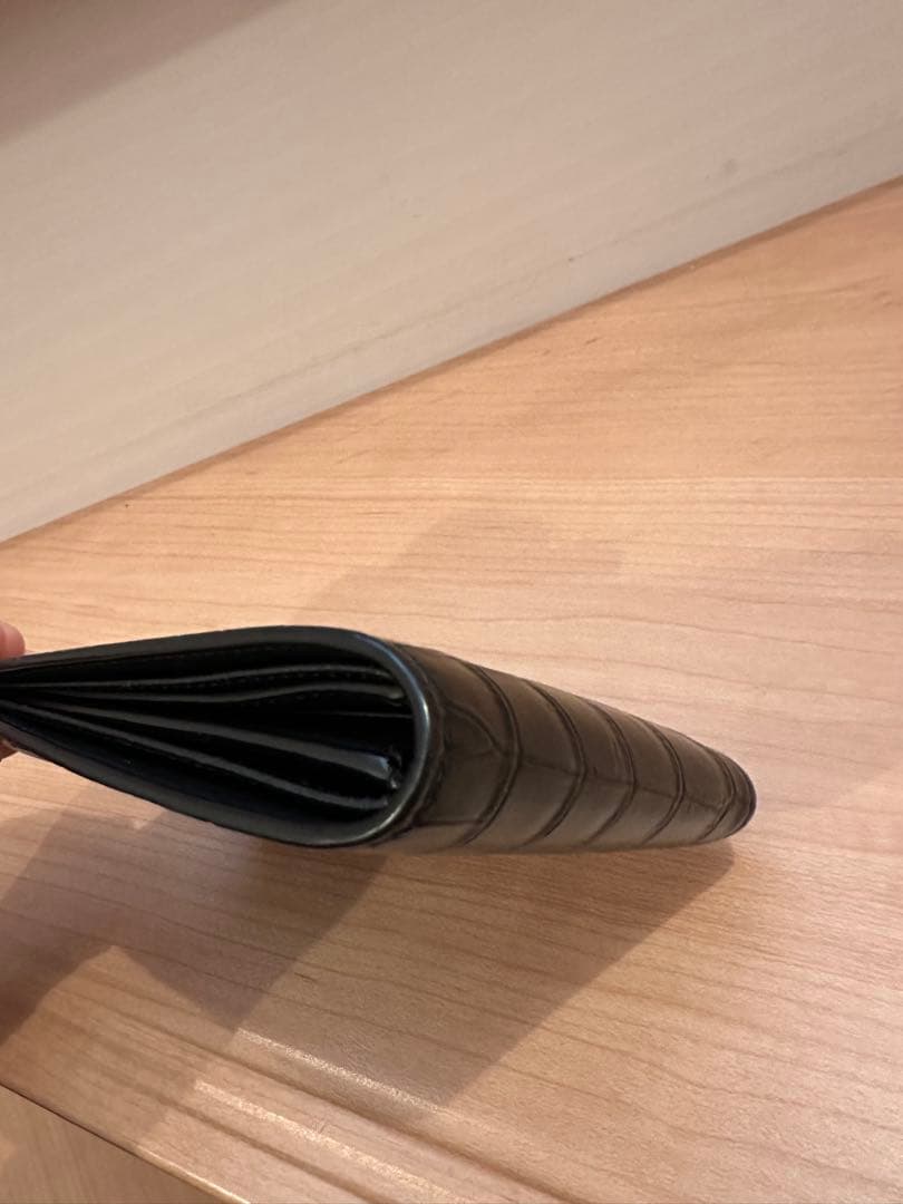 極美品✨サンローラン 二つ折り財布 クロコ型押し タイニーカサンドラ 黒YSL