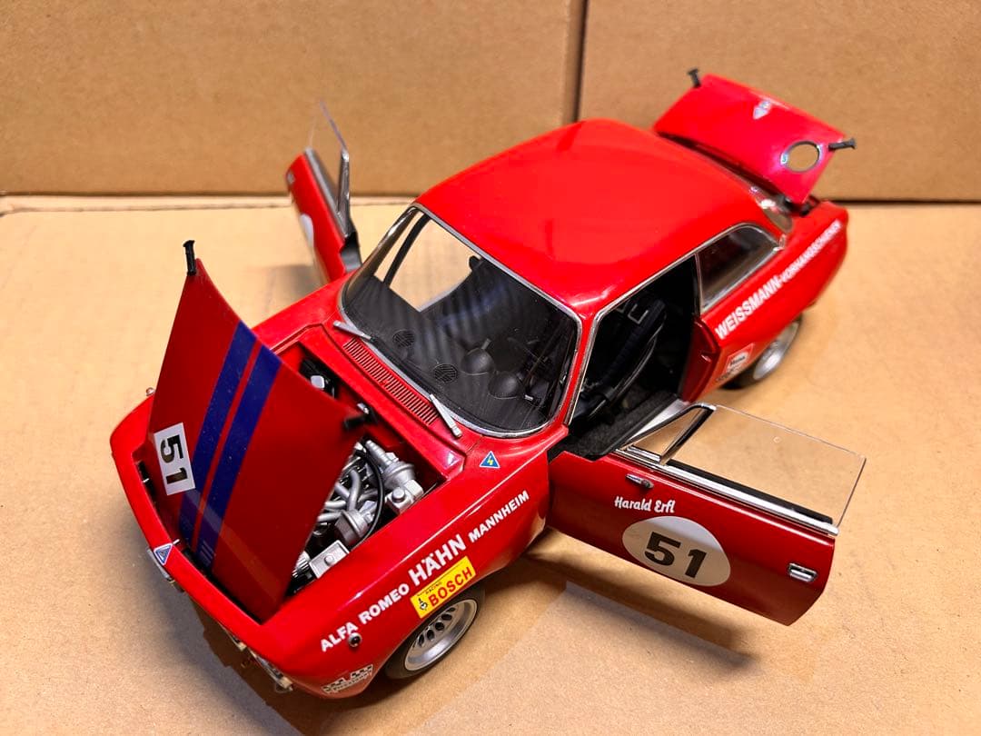 オートアート 1/18 アルファロメオ GTAm 1971 #51 DRM