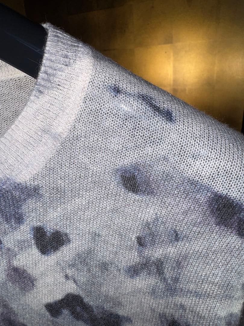 【エンポリオアルマーニ】極美品定価83,000円カシミヤ 100ニットセータ➖Ｌ