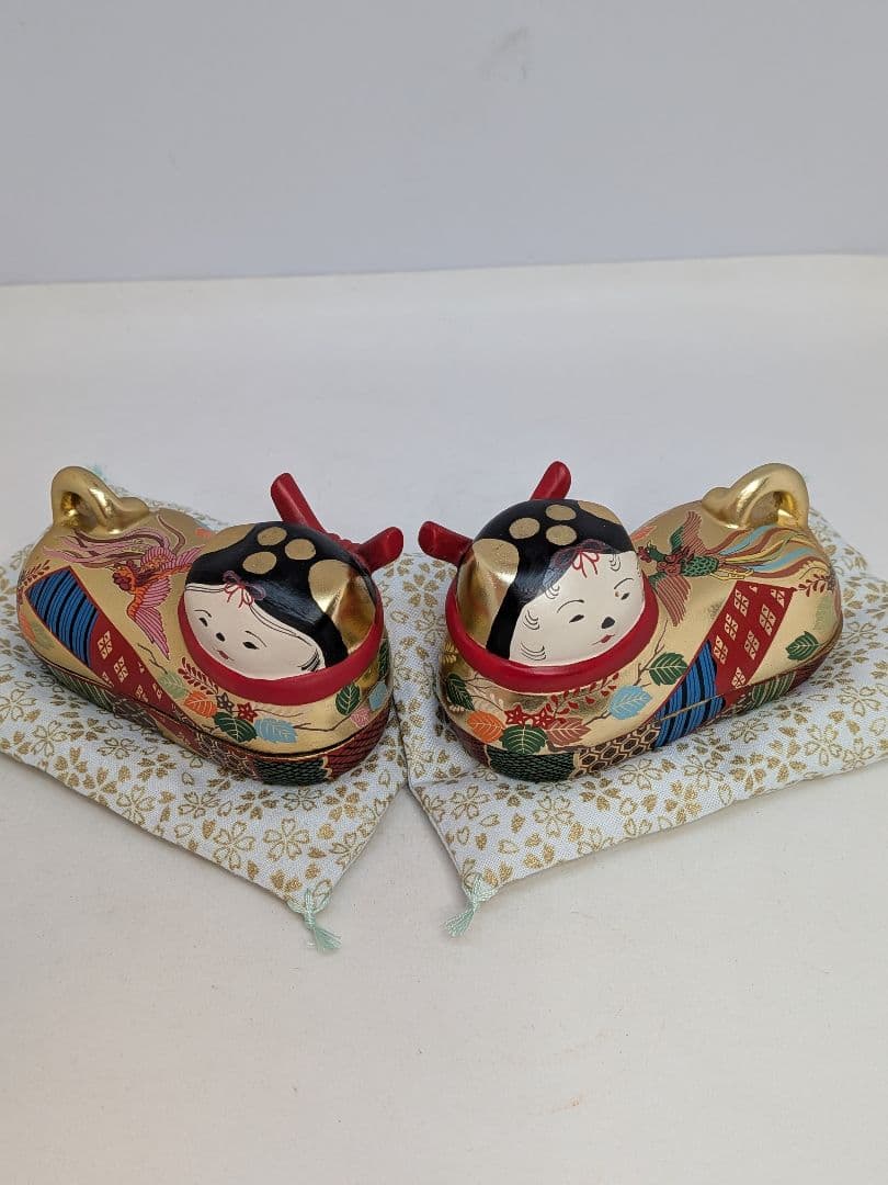 b795、子供の健やかな成長と健康を願うお雛様 香道具 又安産のお守り