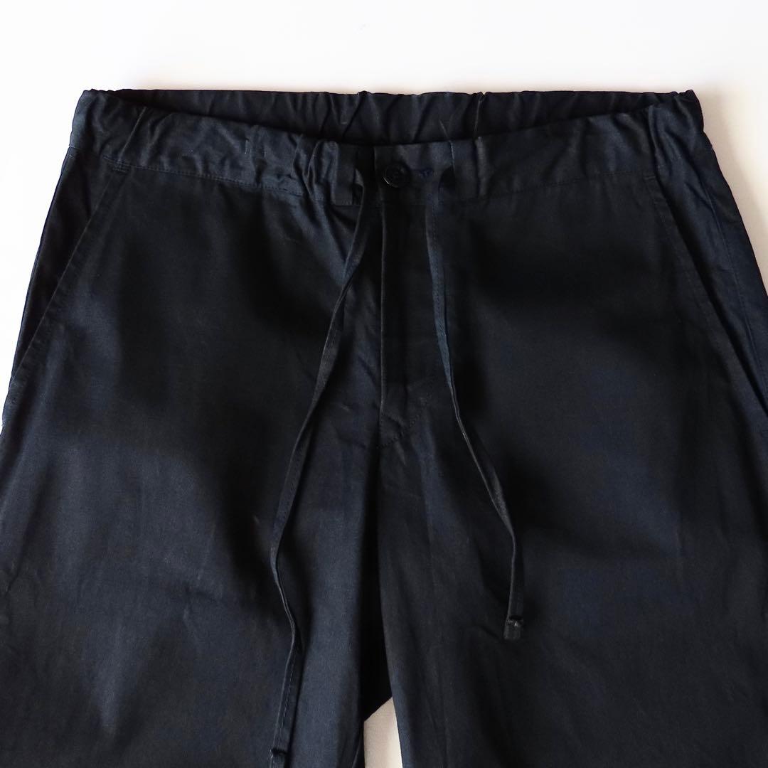 美品 45R うす高密度ギャバのイージースラックス 2 インディゴ 影色納戸