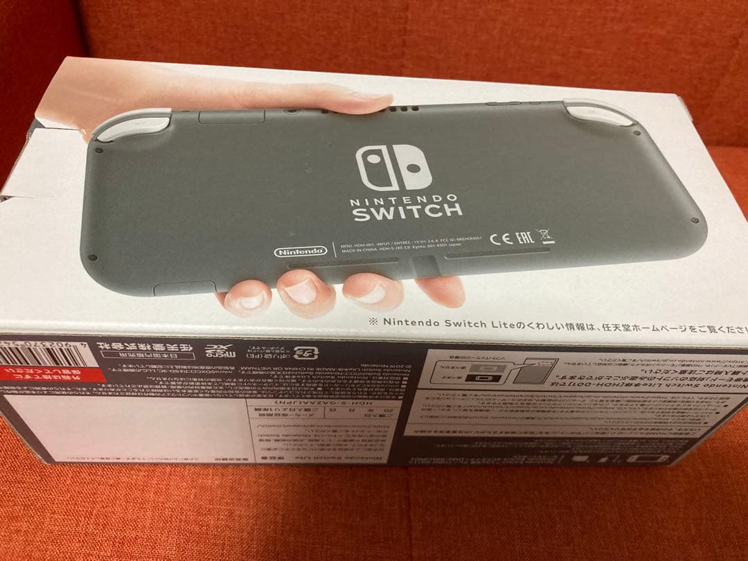 新品　nintendo Switch lite 本体　グレー