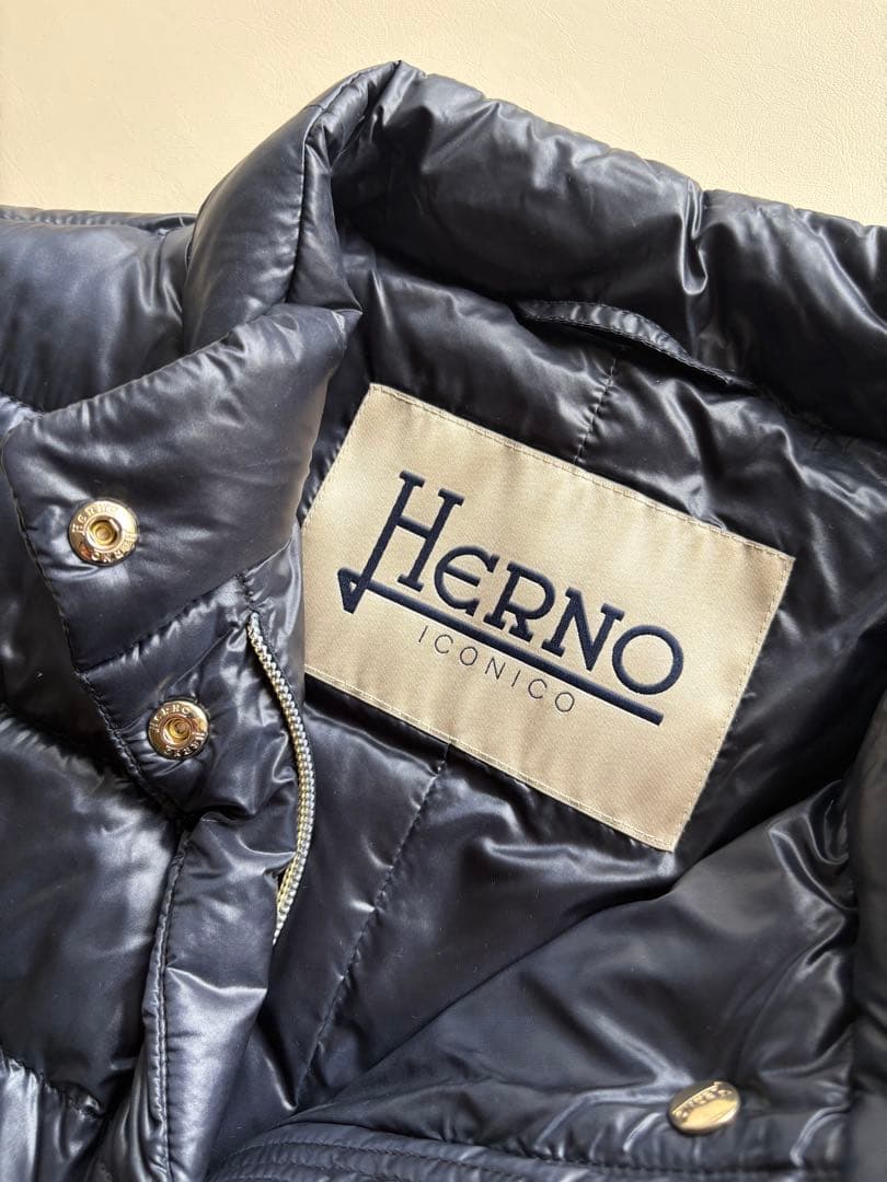 【HERNOヘルノ☆ICONICOイコニコダウンベスト 42