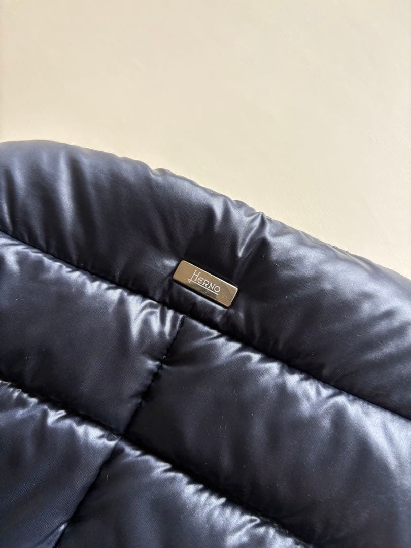 【HERNOヘルノ☆ICONICOイコニコダウンベスト 42