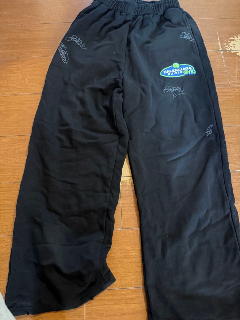 元*員様 BALENCIAGA BANANA BAGGY ロゴ トラック スウェ