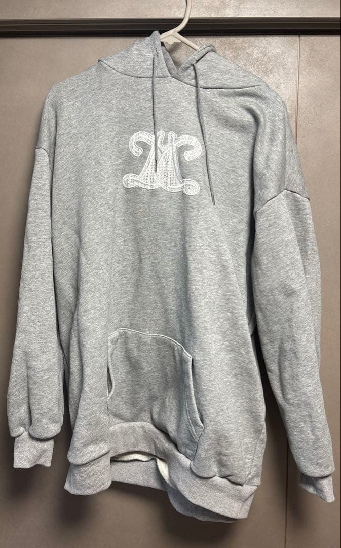 darich レースアップリケロゴフーディ