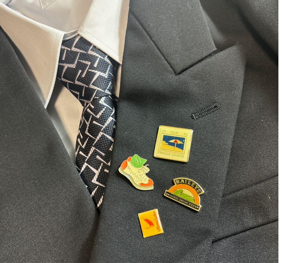 90s vintage レトロセットアップ スーツ ピンズ No.90