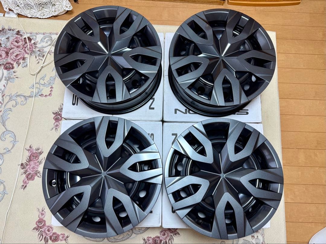 60プリウス純正スチールホイール&ホイールキャップ4本セット