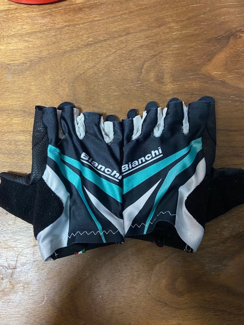 カプセル　送料無料　Bianchi ビアニローネ7 おまけ付き