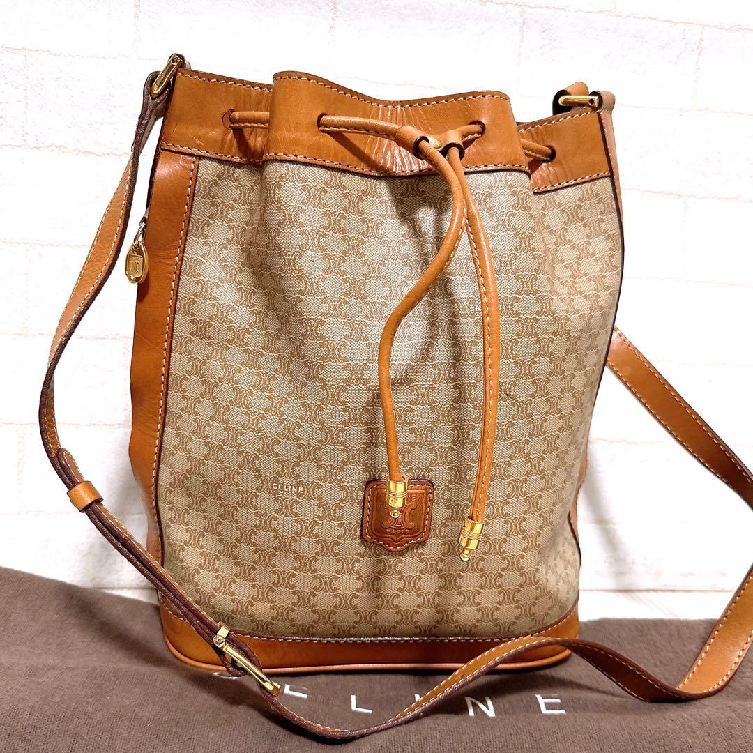 『美品』CELINE(セリーヌ)ショルダーバッグ PVC マカダム柄