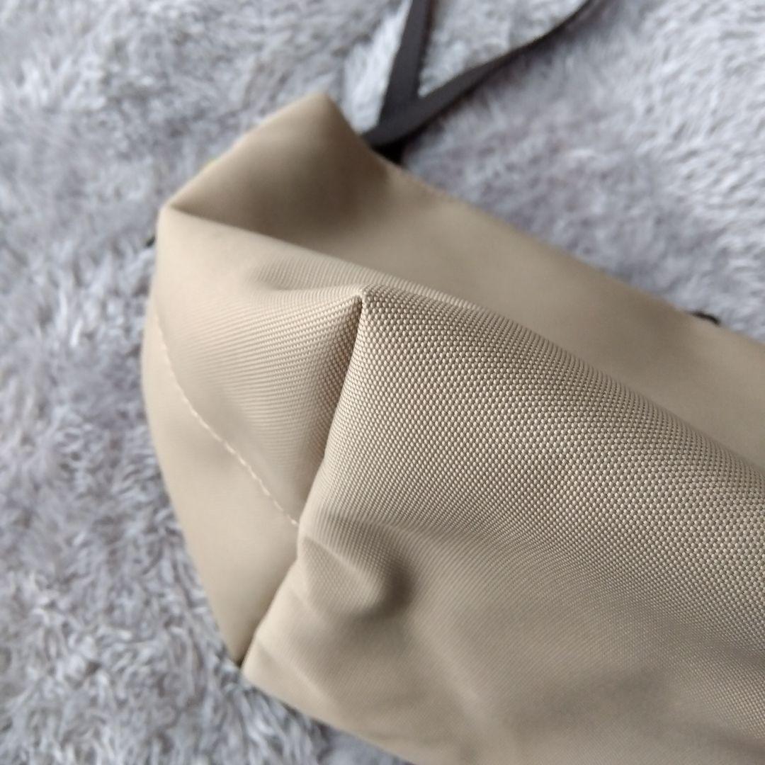 エルベシャプリエ　 ベージュ　ショルダーバッグ　美品Sサイズ