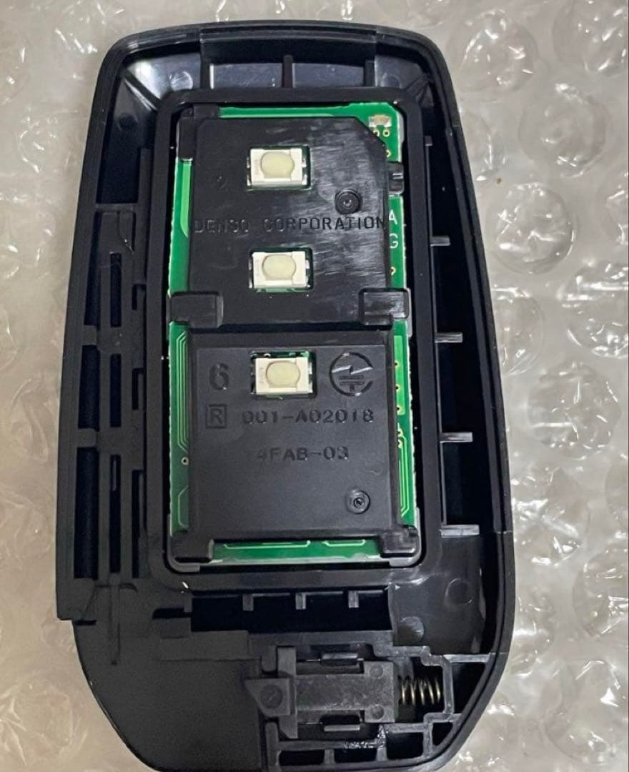 トヨタランドクルーザー 純正スマートキーキーレス3ボタンタイプ200系ランクル