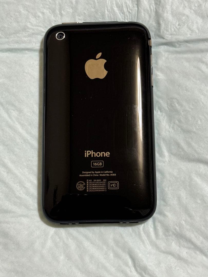スマートフォン本体 iPhone 3GS Black 32 GB Softbank